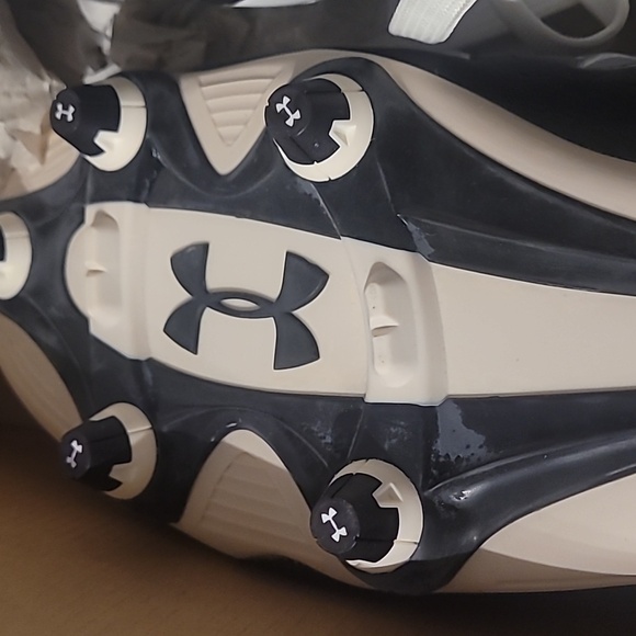 Men's UnderArmour Nitro Cleats Size 14 NIB - Picture 6 of 8